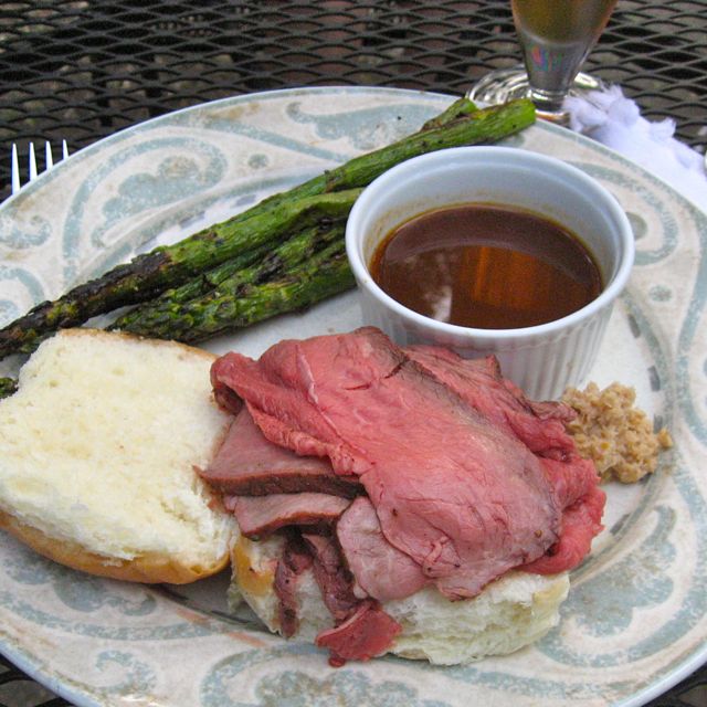 French Dip French Dip wit Horseradish and Grilled Asparagus